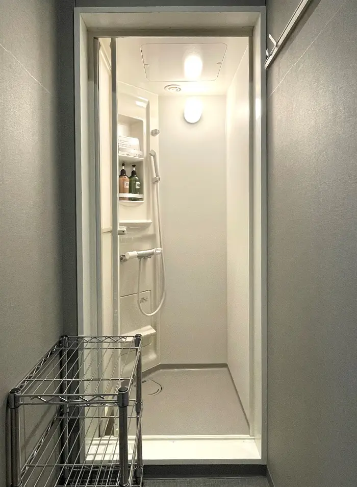 シャワー